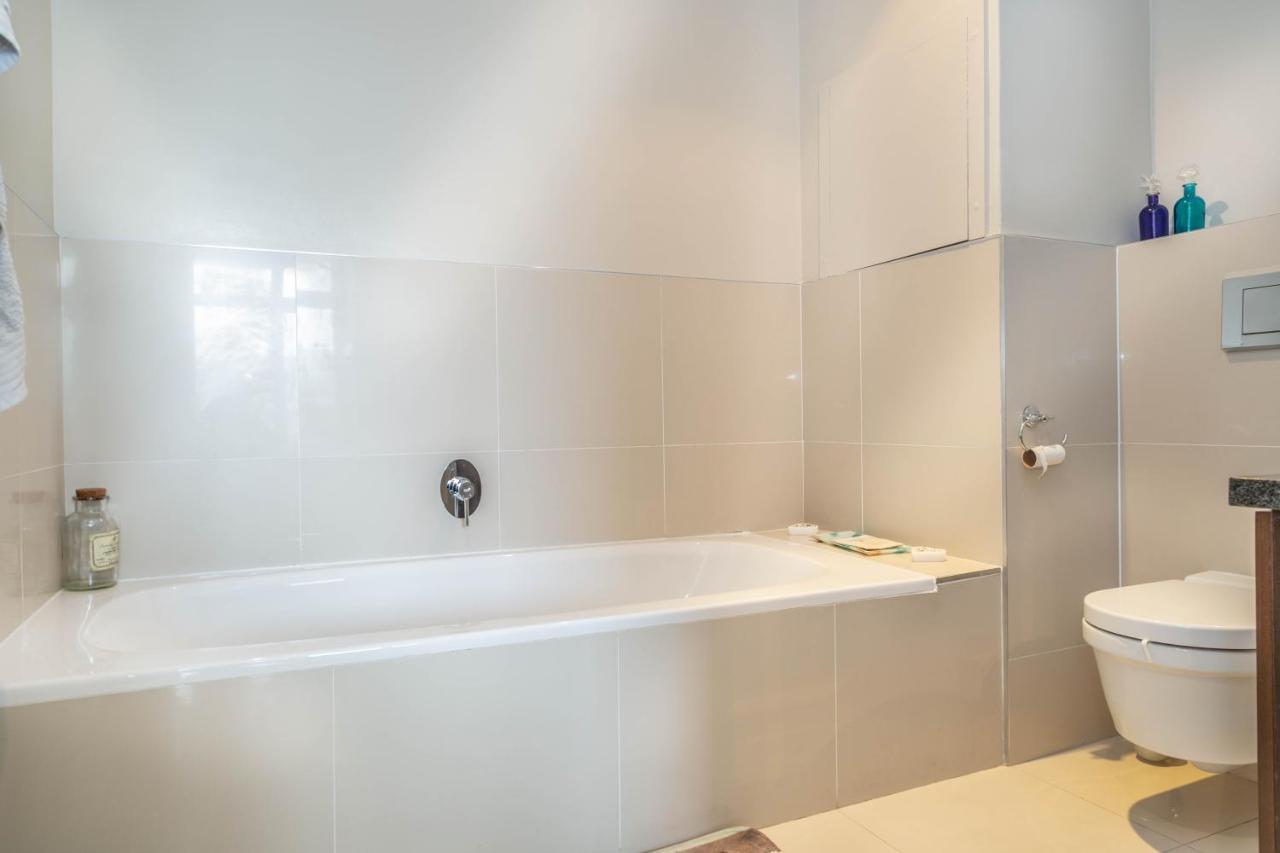 Eden On The Bay Luxury Apartments 183, 262, Blouberg, Cape Town Блаубергстранд Экстерьер фото