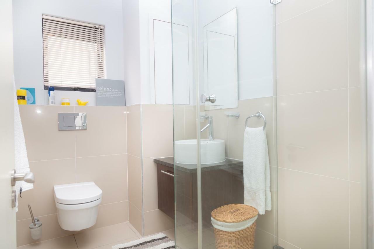 Eden On The Bay Luxury Apartments 183, 262, Blouberg, Cape Town Блаубергстранд Экстерьер фото